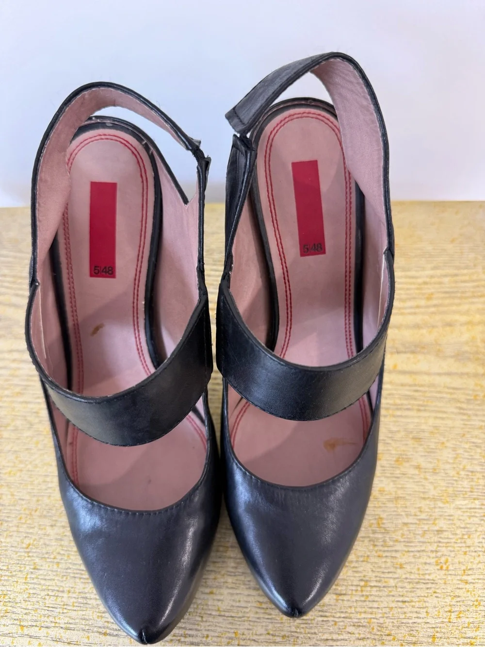 5/48 Saks Fifth Avenue leather platform hills 4.5” hill and 2” platform